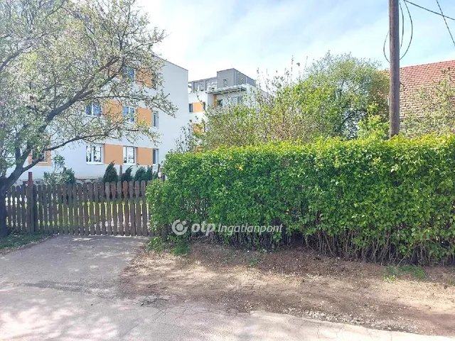 Eladó lakás Pécs, Postavölgy 48 nm