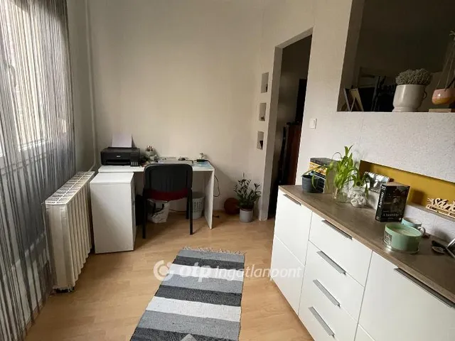 Eladó lakás Pécs, Kertváros 39 nm