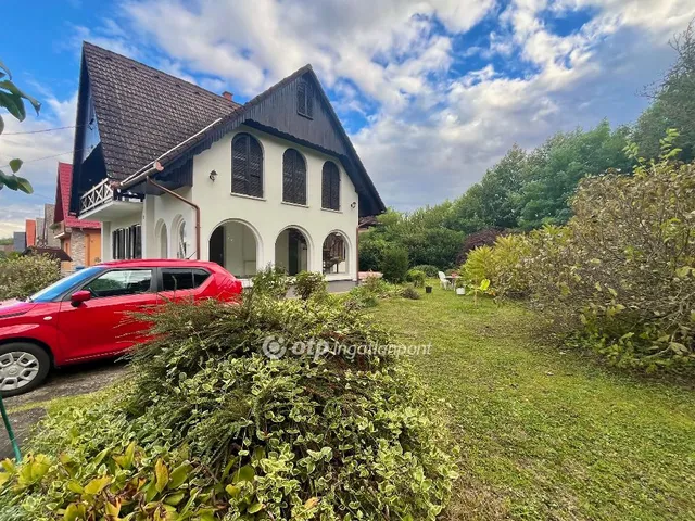 Eladó ház Harkány 176 nm