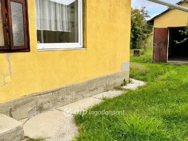 Eladó ház Pécs, Tüskésrét 90 nm