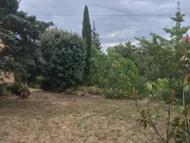 Eladó ház Pécs 186 nm