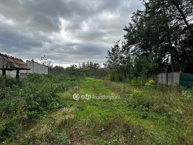 Eladó telek Győrság, Falusi 2998 nm