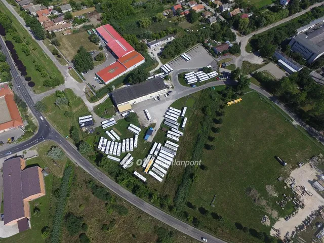 Eladó kereskedelmi és ipari ingatlan Zsámbék 1017 nm