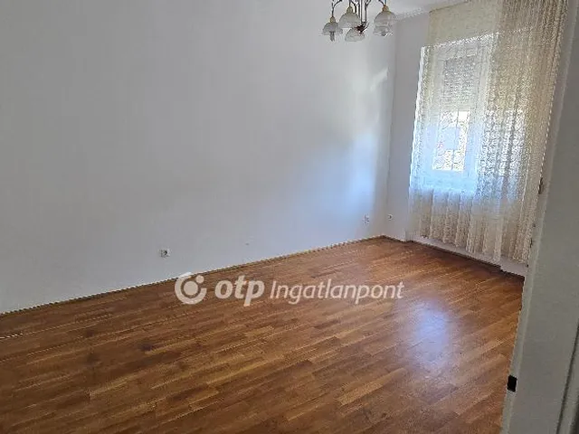 Kiadó lakás Győr 30 nm