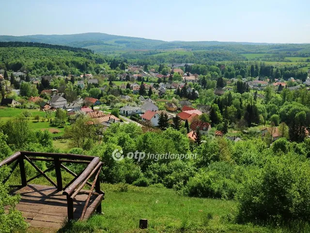 Eladó telek Bakonybél 2098 nm