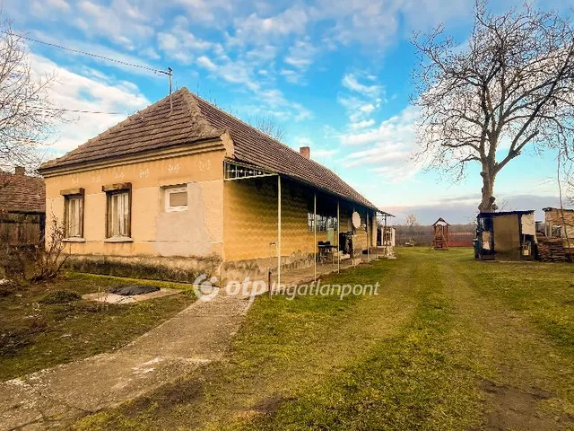 Eladó ház Bakonybánk 90 nm