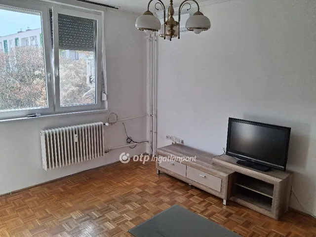 Eladó lakás Győr 56 nm