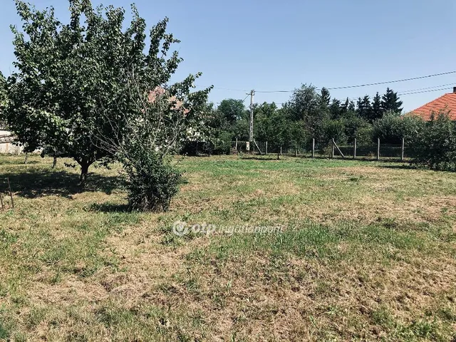 Eladó telek Kisfalud 1008 nm