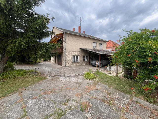 Eladó ház Mosonmagyaróvár 204 nm