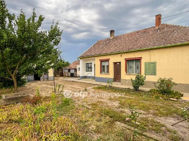 Eladó ház Kóny 91 nm
