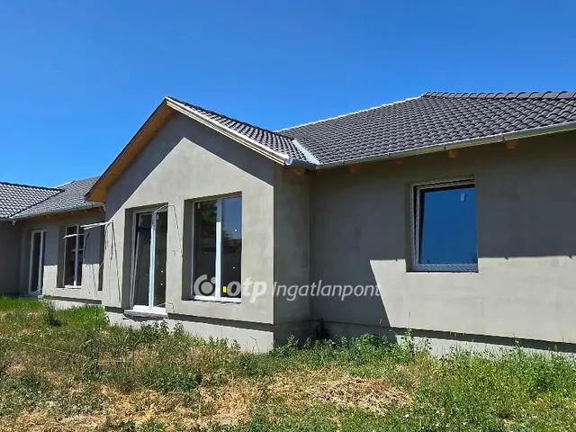 Eladó ház Kiskunlacháza 90 nm