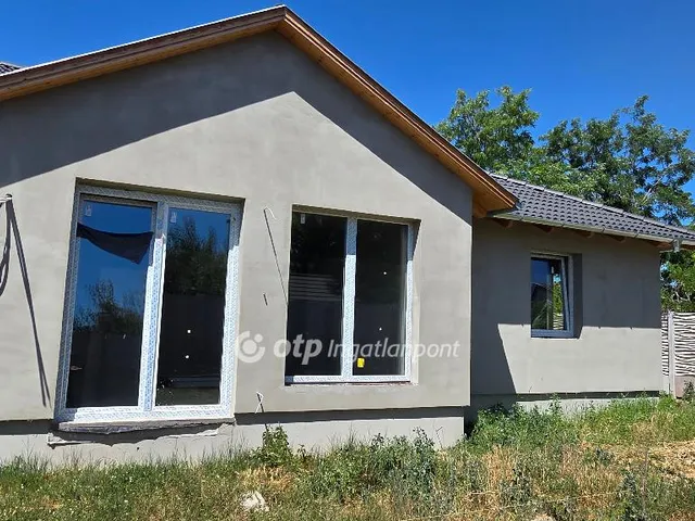 Eladó ház Kiskunlacháza 90 nm
