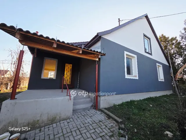 Eladó ház Dömsöd 120 nm