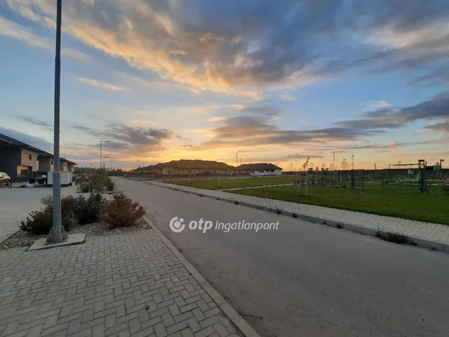Eladó lakás Mende 61 nm