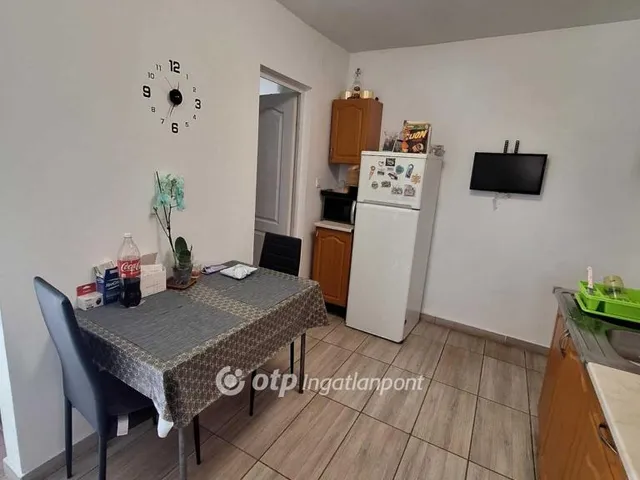 Eladó ház Üllő 35 nm