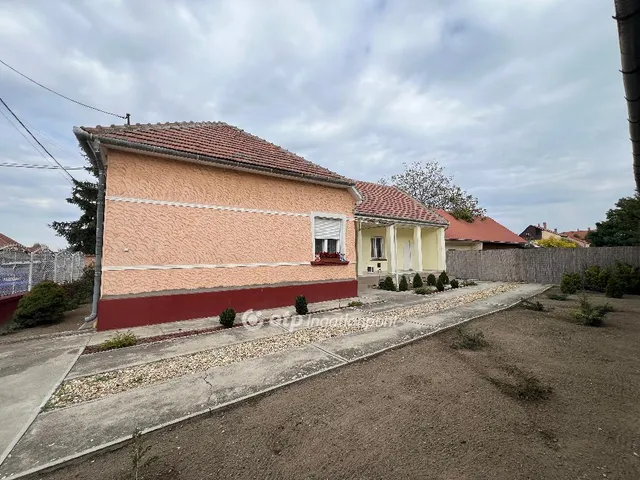 Eladó ház Alsónémedi 150 nm