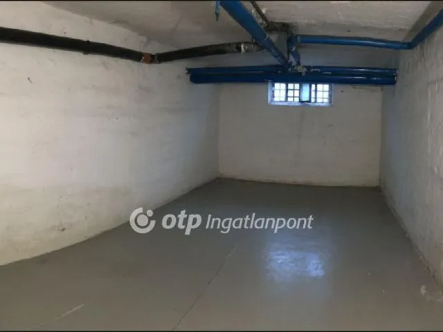 Eladó kereskedelmi és ipari ingatlan Budapest IX. kerület 22 nm
