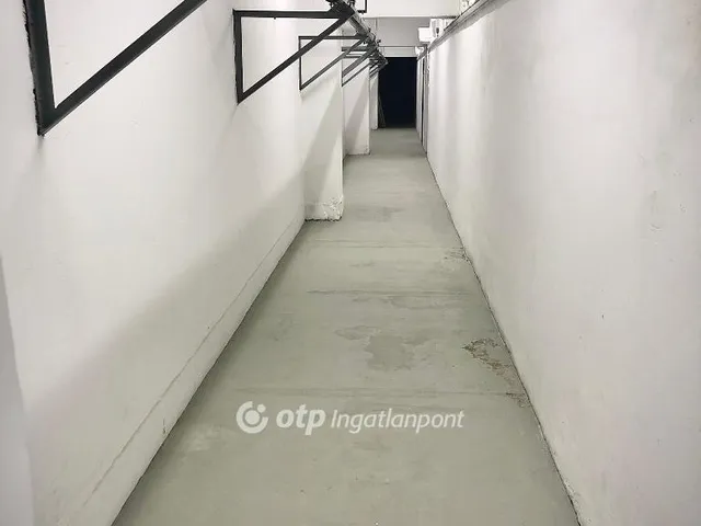 Eladó kereskedelmi és ipari ingatlan Budapest IX. kerület 26 nm