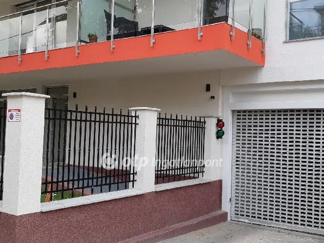 Eladó garázs Budapest XIII. kerület 12 nm