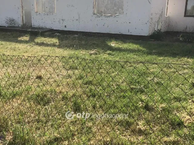 Eladó telek Táborfalva 1438 nm