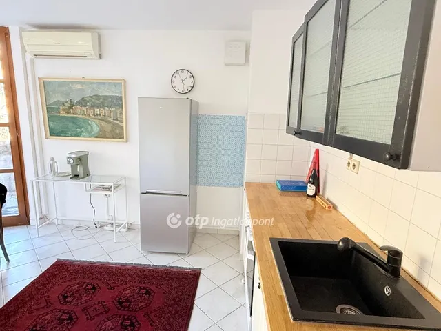 Eladó lakás Budapest I. kerület 123 nm