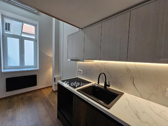 Eladó lakás Budapest VII. kerület 10 nm