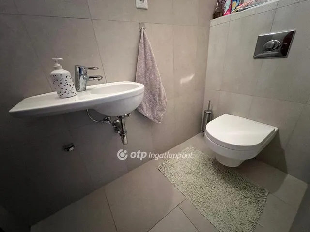 Eladó ház Budapest XXI. kerület 257 nm