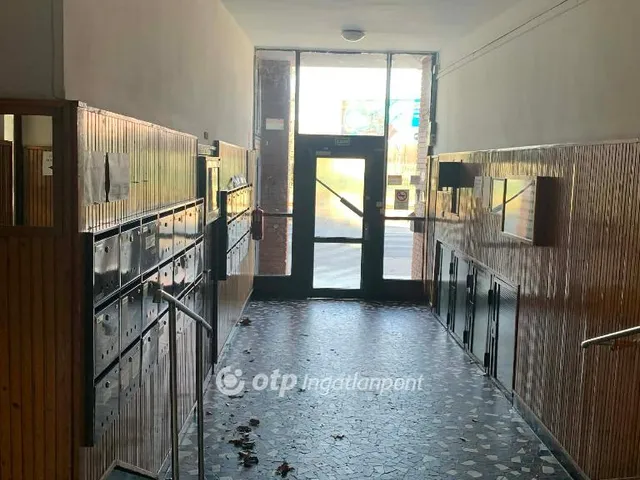 Eladó lakás Budapest III. kerület 73 nm