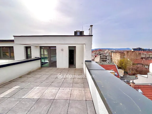 Eladó lakás Budapest VIII. kerület 106 nm