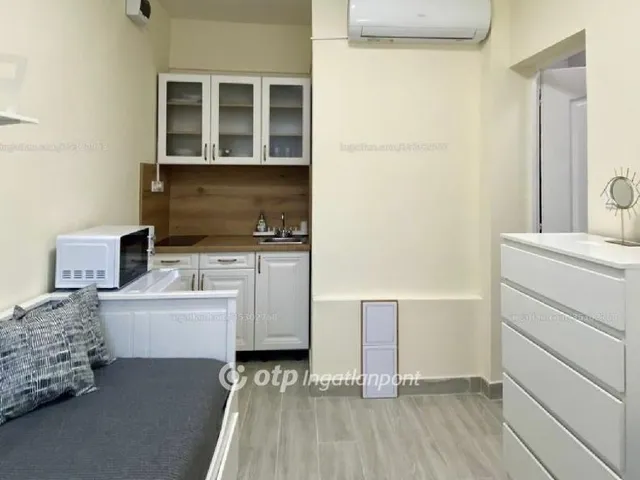 Eladó lakás Budapest VIII. kerület, Józsefváros 12 nm