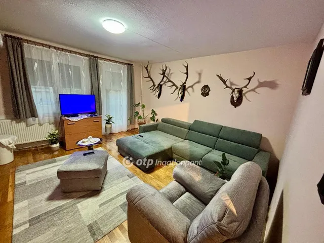 Eladó lakás Keszthely, Helikonliget 69 nm