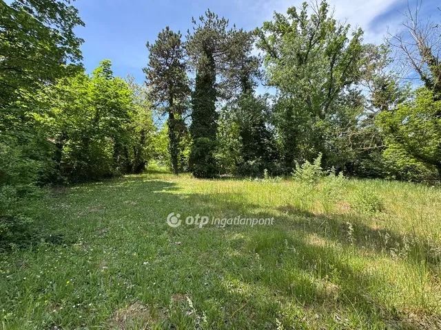 Eladó telek Siófok, Aranypart 720 nm