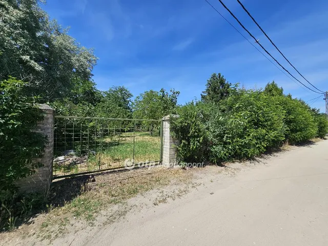 Eladó nyaraló Szigetszentmiklós 28 nm