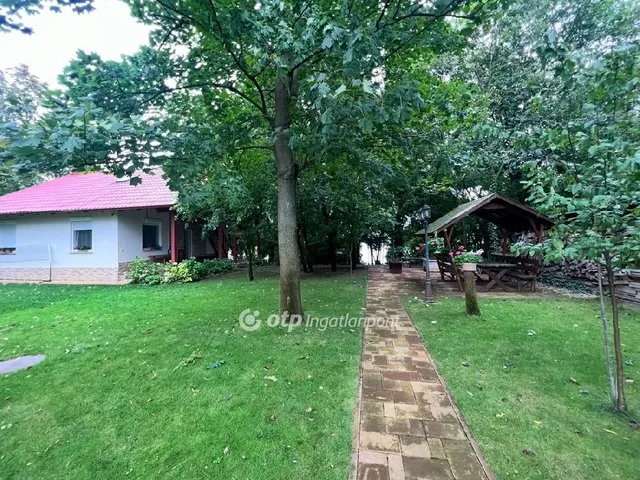 Eladó ház Ráckeve 130 nm