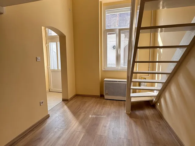 Eladó lakás Budapest VIII. kerület 30 nm