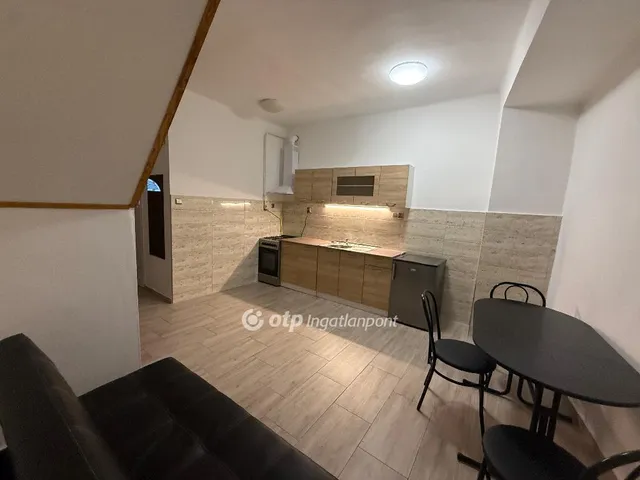 Eladó lakás Budapest V. kerület 42 nm
