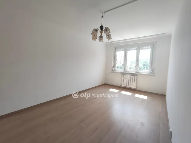 Eladó lakás Budapest III. kerület 50 nm