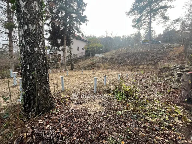 Eladó telek Szentendre 626 nm