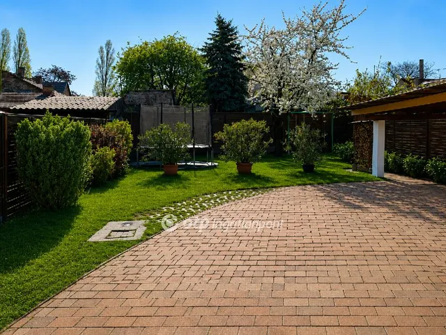 Eladó lakás Budapest IV. kerület 122 nm