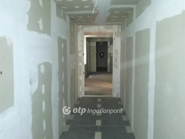 Eladó kereskedelmi és ipari ingatlan Budapest VIII. kerület 3158 nm