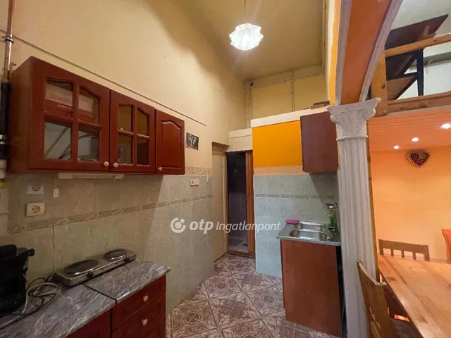 Eladó lakás Budapest VI. kerület 36 nm