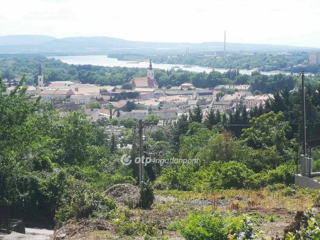 Eladó telek Esztergom, Aranyhegy 1931 nm