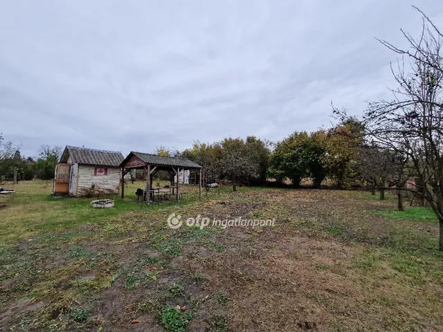 Eladó telek Debrecen, Biczó István-kert 1267 nm