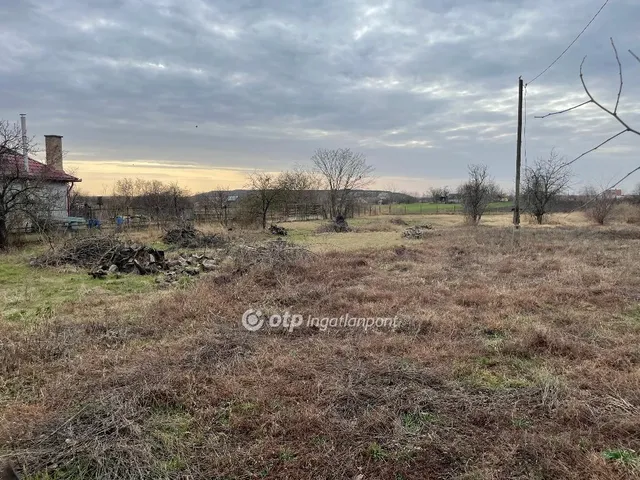 Eladó telek Debrecen, gázvezeték út 1350 nm