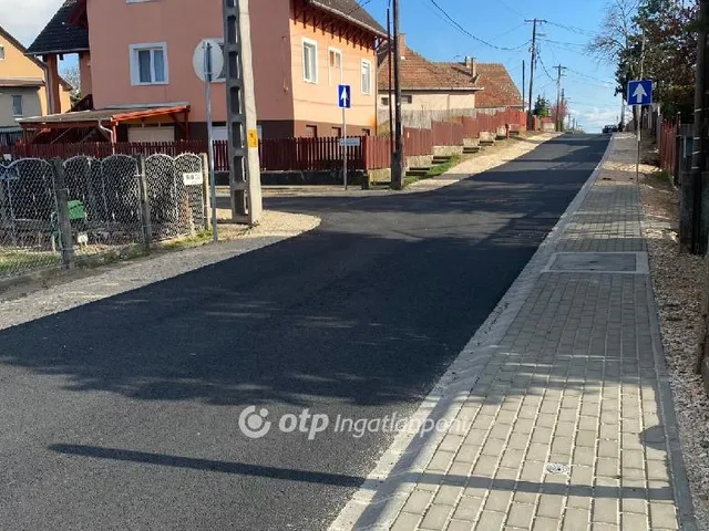 Eladó telek Debrecen, Lencztelep 971 nm