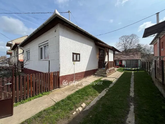 Eladó ház Berettyóújfalu 93 nm