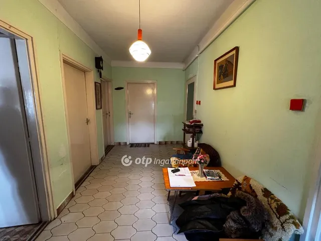Eladó ház Debrecen, Biharikert 100 nm