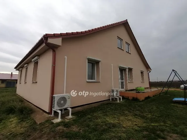 Eladó mezőgazdasági ingatlan Debrecen 137 nm
