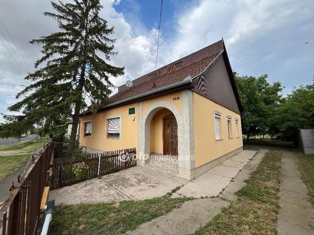 Eladó ház Csökmő 106 nm