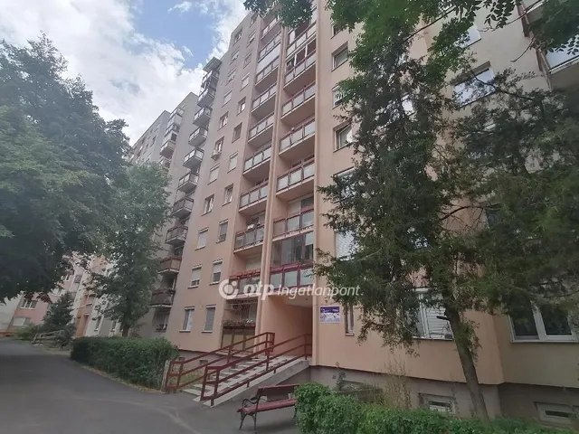 Eladó lakás Debrecen, Sestakert 54 nm